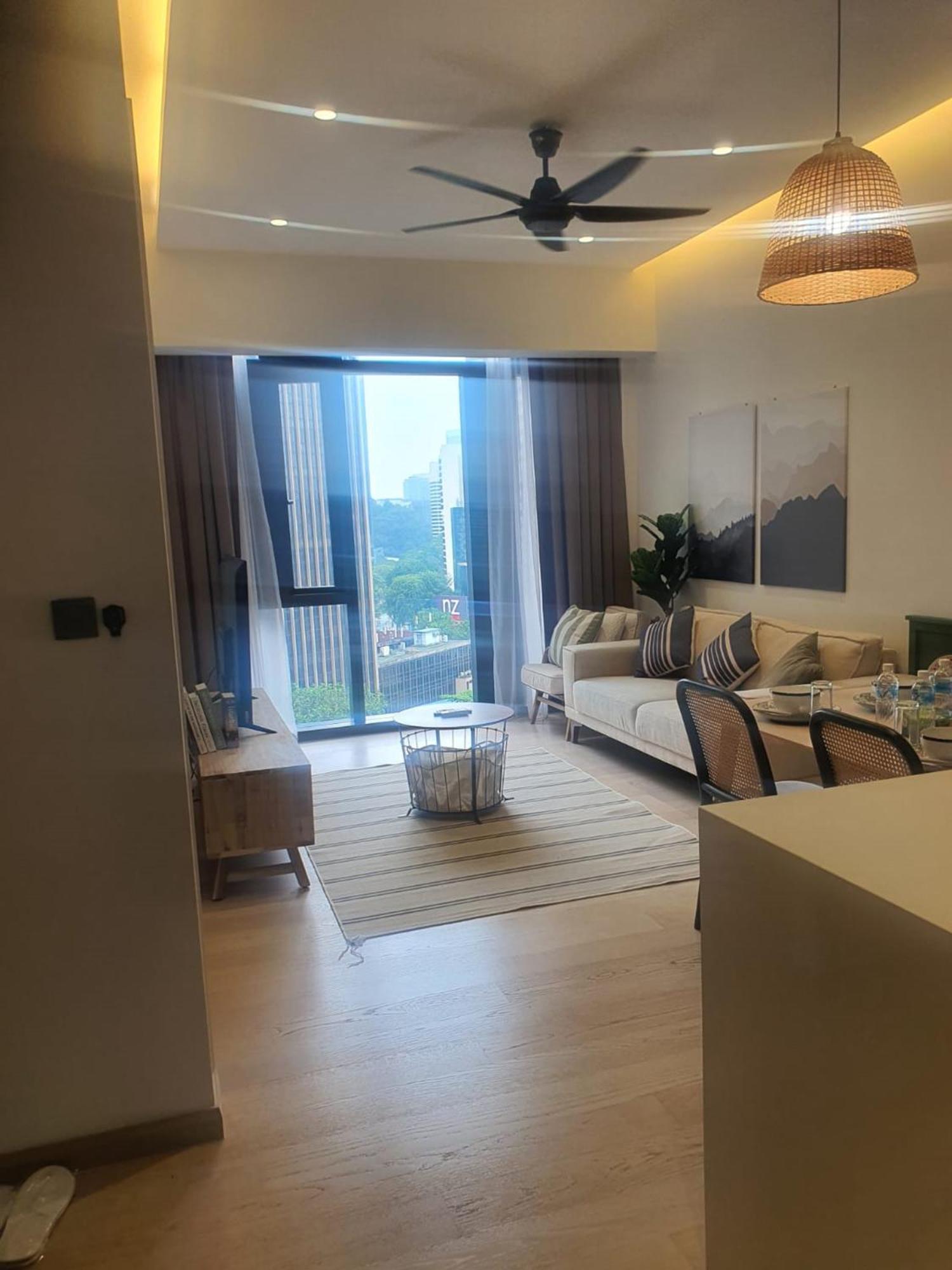 Klcc Beyond Hospitality Suites Star Kuala Lumpur Esterno foto